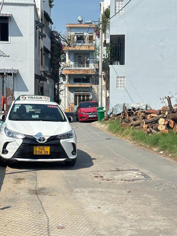 9,1 tỷ  full nt + thang máy  hxh 5m đỗ xe hơi