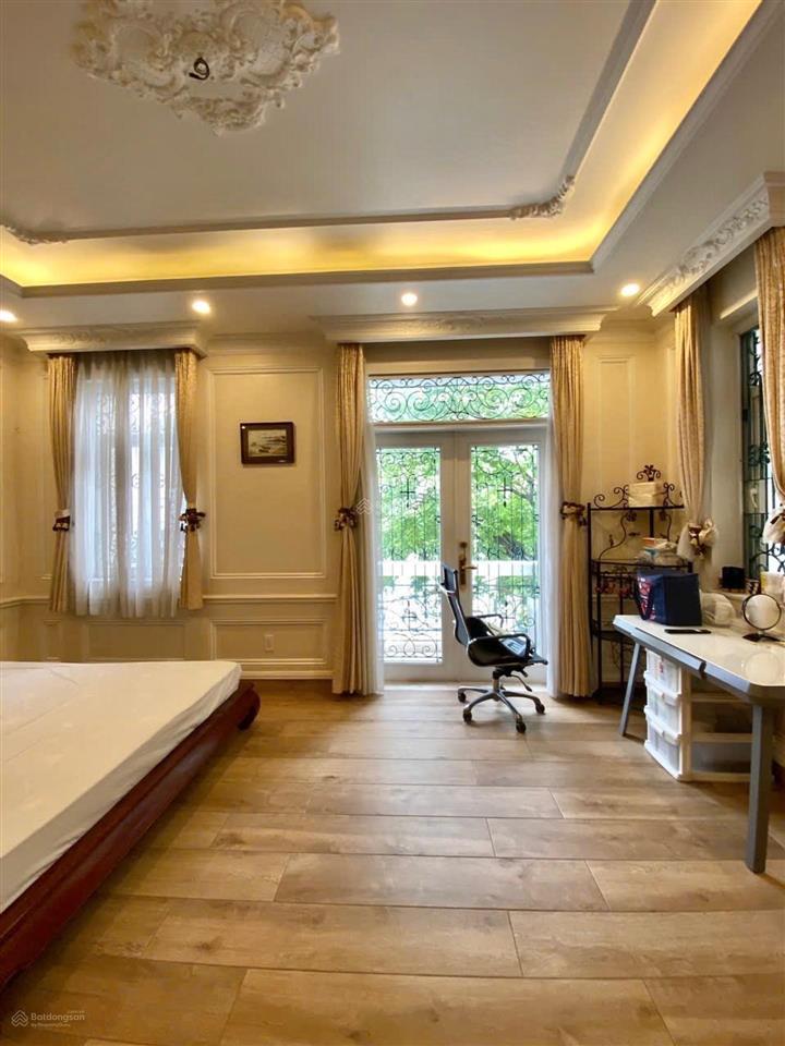 Đi định cư bán bán biệt thự hồ biểu chánh ngang 8m  giá 51.8 tỷ còn tl