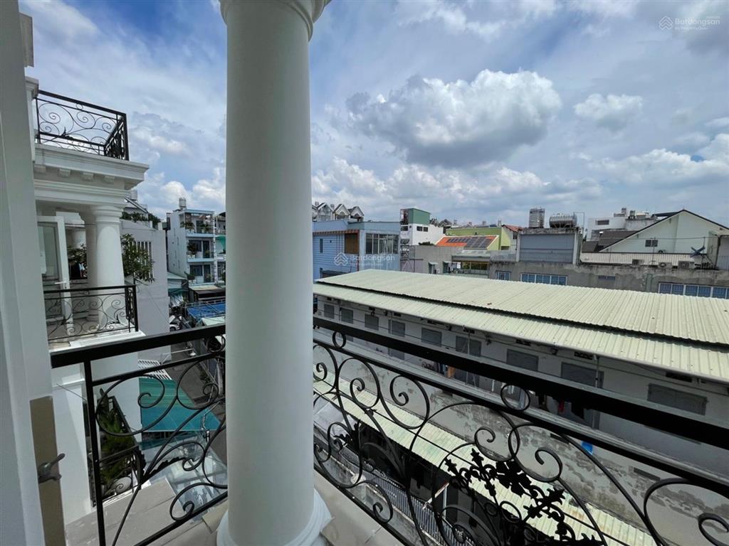 Ngộp bank bán gấp nhà 4 tầng 63m  hxh quang trung  chỉ 8.4 tỷ còn tl