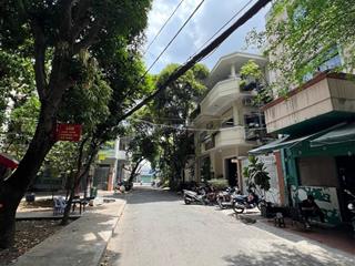 Chốt gấp gần 70m 4 tầng ngang 4.5m lê đức thọ  hxh rộng 9.8 tỷ chốt