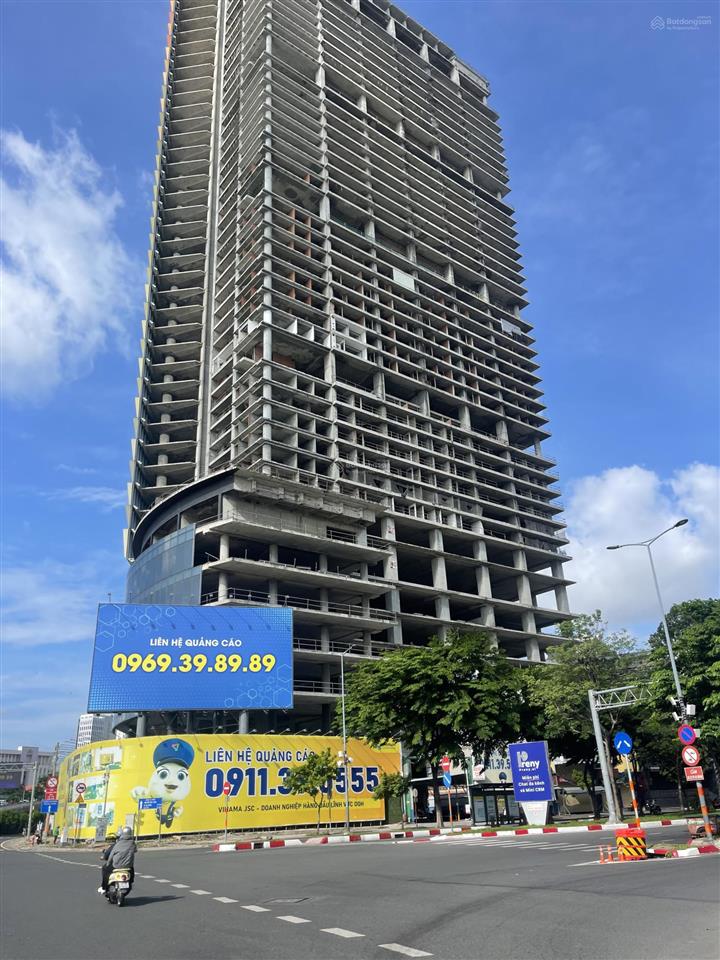 Gấp bán tòa nhà đt sàn 3300m²  mt lý chính thắng  q3  250 tỷ còn tl mạnh