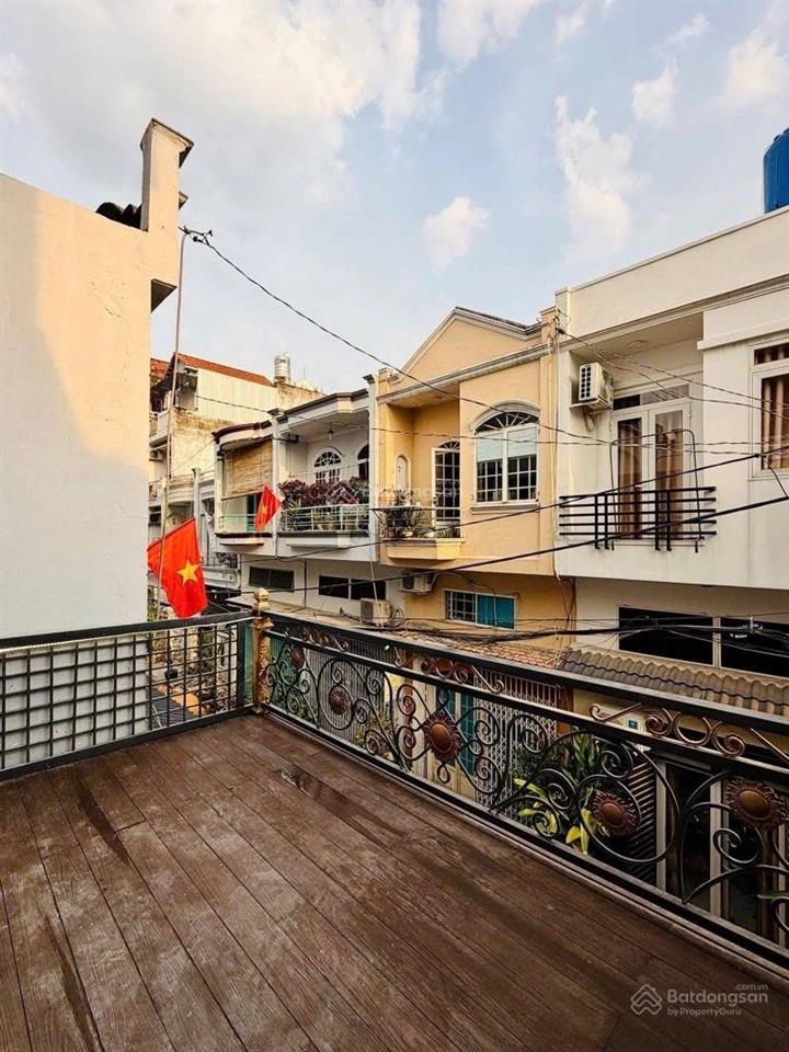 Nhà mới 100% phạm văn chiêu 60m2  hxh  nhỉnh 9 đồng còn tl