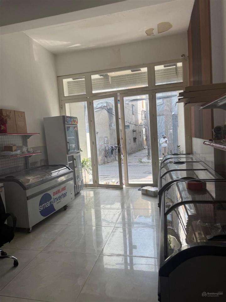 Ngộp bank bán gấp nhà 72m  hxh 7m  4 tầng chỉ 7.8 tỷ