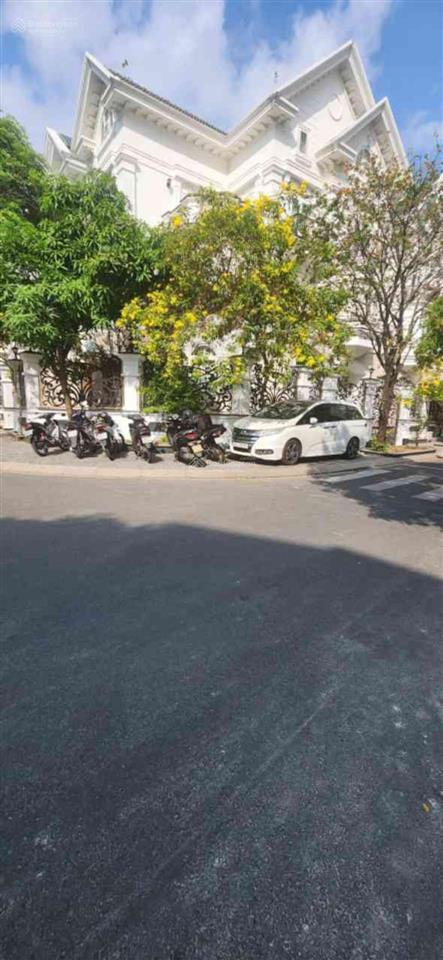 Nhà thông minh khu vip nguyễn văn lượng giá mới 9.2 tỷ