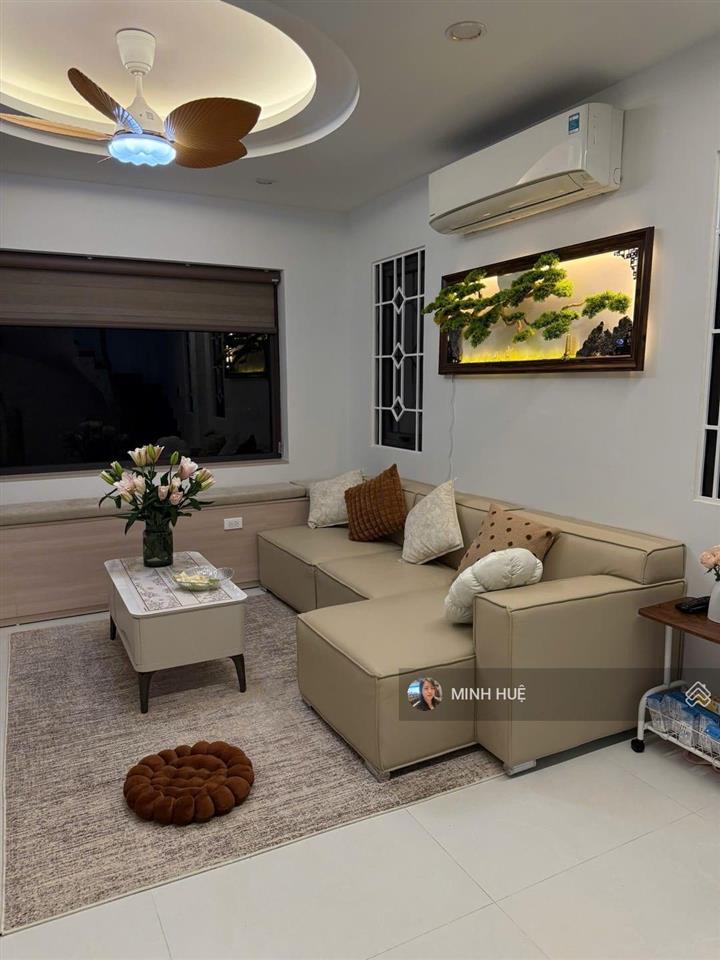 Bán nhà trần phú hà đông, 2 thoáng, ô tô qua cửa, ngõ thông, kinh doanh 44m2 với 4 tầng chỉ 13.1 tỷ