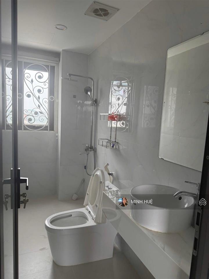 Bán nhà trần phú hà đông, 2 thoáng, ô tô qua cửa, ngõ thông, kinh doanh 44m2 với 4 tầng chỉ 13.1 tỷ