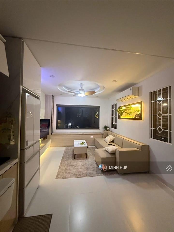 Bán nhà trần phú hà đông, 2 thoáng, ô tô qua cửa, ngõ thông, kinh doanh 44m2 với 4 tầng chỉ 13.1 tỷ