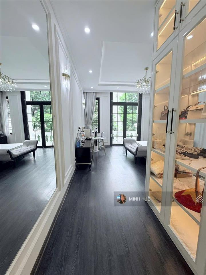 Hạ chào 1 tỷ, bán nhanh liền kề mỗ lao hà đông  nhà đẹp dt 95m² 5 tầng hơn 24 tỷ có tl mạnh