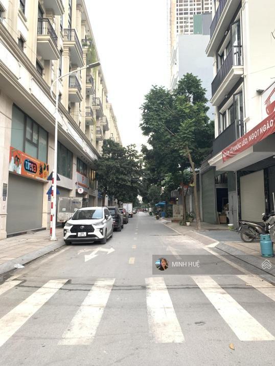 Rẻ nhất! chỉ hơn 12 tỷ đất dịch vụ vạn phúc hà đông, dt 40m² mt 4m, phân lô vỉa hè ô tô tránh