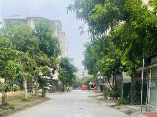 Giảm 2 tỷ! nhỉnh 10 tỷ đất dv yên nghĩa ngay cạnh da biti's 53m2 mặt tiền 5.3m xây 7 tầng thang máy
