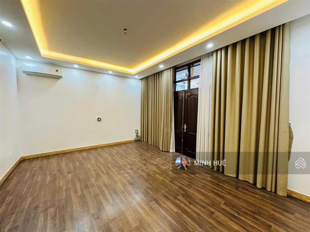 Bán liền kề phân lô vỉa hè xa la hà đông, 70m2 lô góc, giá 12 tỷ