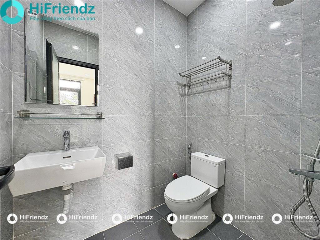 Mới xây 1 phòng ngủ ban công full nội thất xịn xò, có thang máy, cửa sổ lớn thoáng mát