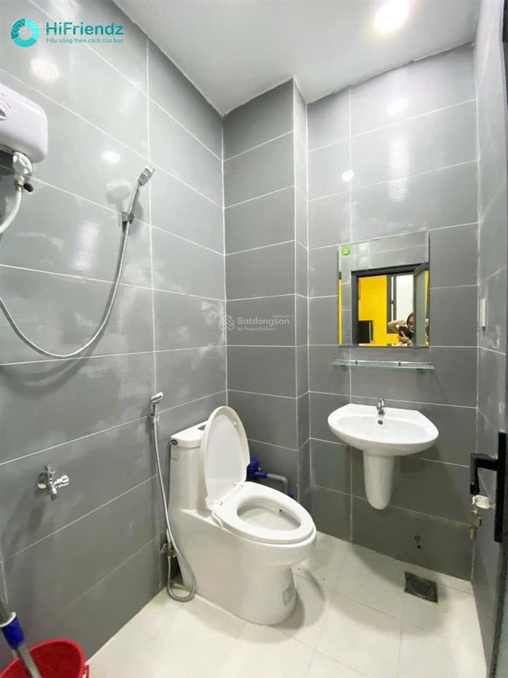 Căn hộ 2 phòng ngủ 65m² rộng rãi thoáng mát  có thang máy, gần đại học gtvt, văn hoá, cầu sài gòn