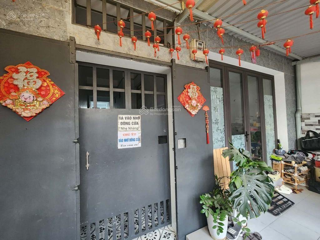 Chính chủ bán chdv (8,517) tám danh q8  16 phòng đang full  cho thuê 55tr/tháng  sổ vuông