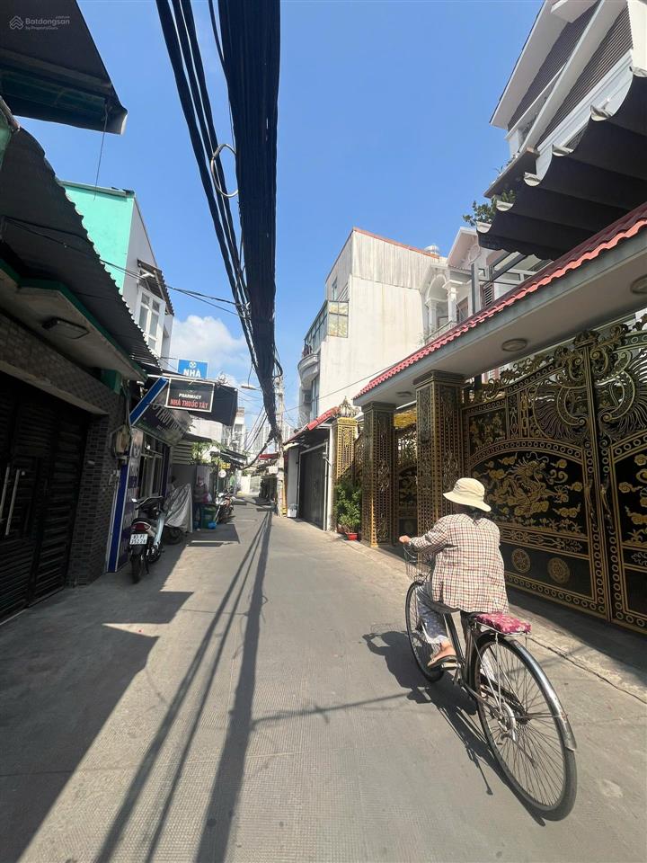 Q7bùi văn bahẻm xe hơi thôngkinh doanh sầm uất đa ngành