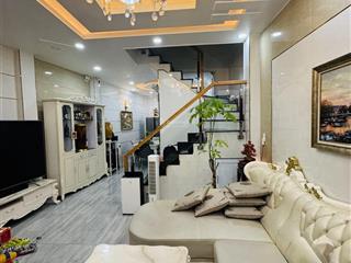 Cần bán nhà quận 11  4 tầng  hẻm nhựa 8m xe hơi đậu thoải mái