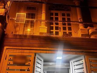 Nhà đẹp tân hóa q6  hẻm ô tô thông gần mặt tiền vị trí thông thoáng