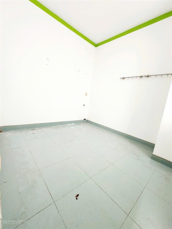 Ngay trung tâm tân bình lạc long quân & ni sư huỳnh liên  diện tích khủng 58m2 ( 4.5 x 13m)