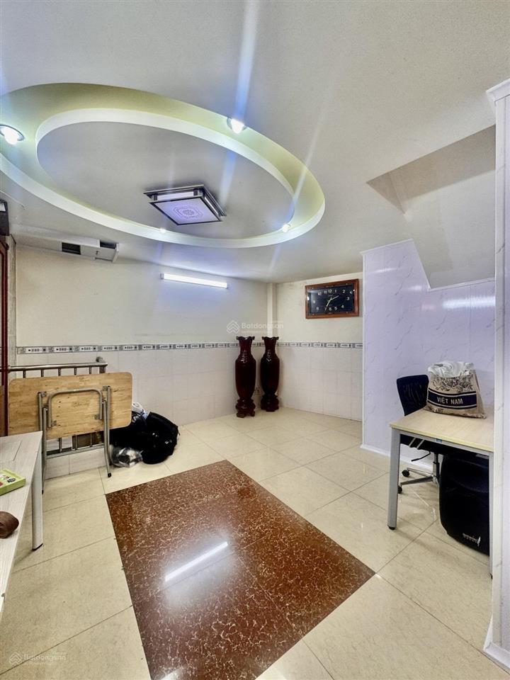 Chính chủ lâu đời gấp bán  nhà hẻm xe hơi  đường văn thân  phường 8  quận 6  50m2  5 tầng