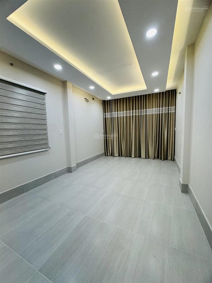 Siêu phẩm 4 tầng đẹp quận 11  hẻm 8m thông kinh doanh  gần mặt tiền 3/2  lê đại hành