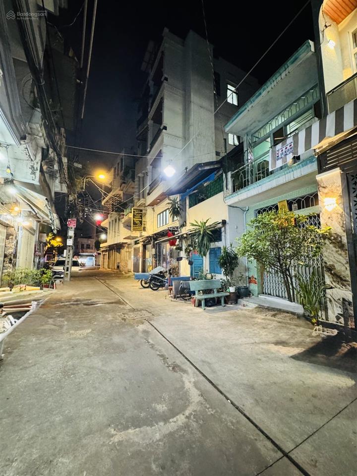Siêu phẩm 4 tầng đẹp quận 11  hẻm 8m thông kinh doanh  gần mặt tiền 3/2  lê đại hành