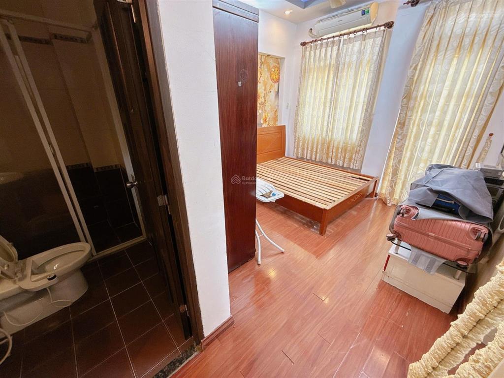 Nhà đẹp chinh chủ có thang máy mini hẻm xe hơi vf3 4 phòng ngủ st 42m 3 tầng btct