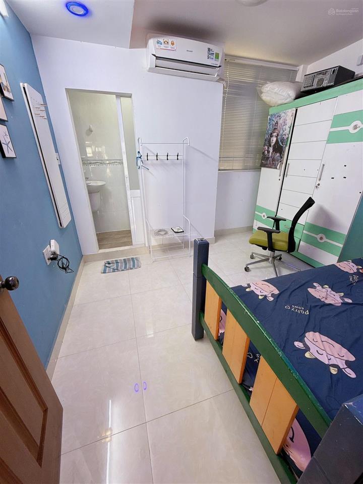 Nhà đẹp chinh chủ có thang máy mini hẻm xe hơi vf3 4 phòng ngủ st 42m 3 tầng btct