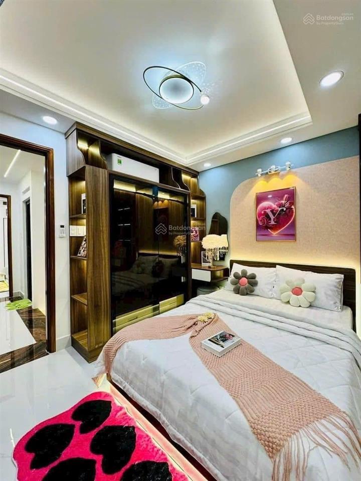 Bán nhà 4 tầng, giá 3tỷ550 tại đ. nguyễn thượng hiền, p6, bình thạnh. sổ chính chủ, dt 56m2 (4x14m)