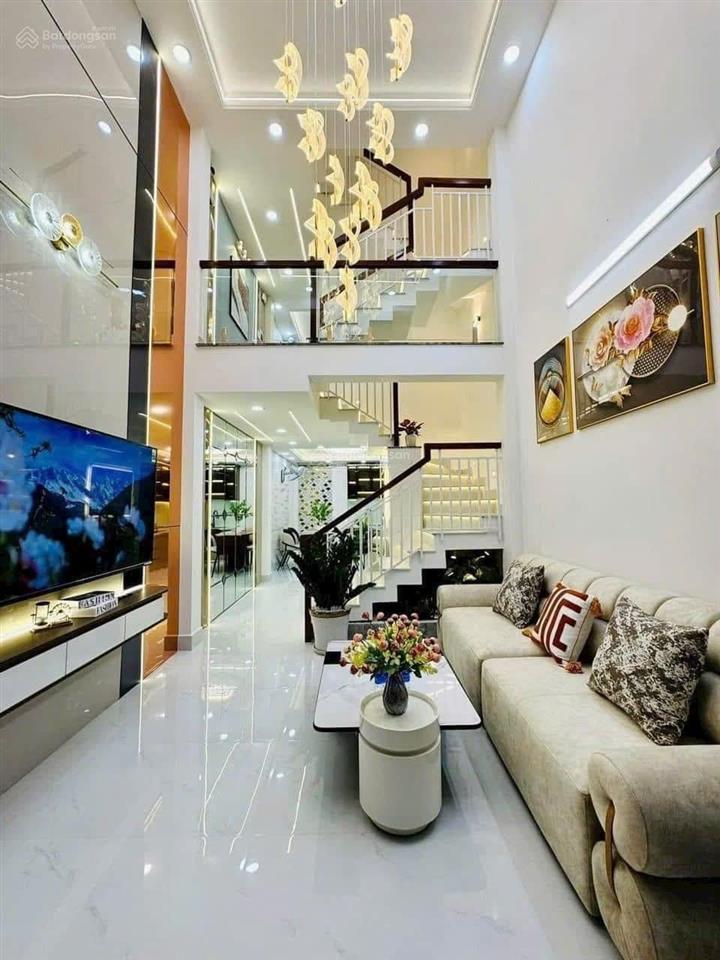 Bán nhà 4 tầng, giá 3tỷ550 tại đ. nguyễn thượng hiền, p6, bình thạnh. sổ chính chủ, dt 56m2 (4x14m)