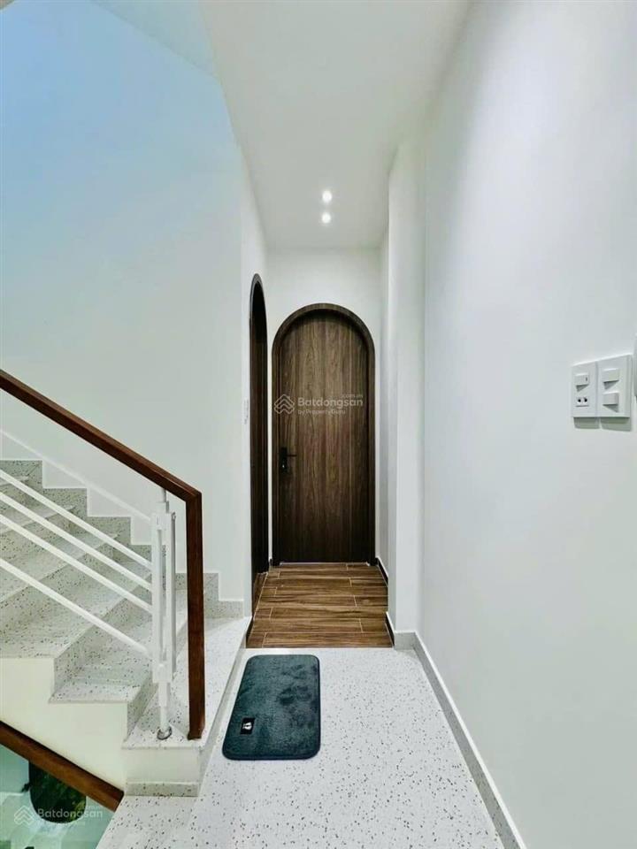 Bán nhà 3 tầng ngay nguyễn bỉnh khiêm, đakao, quận 1. giá 4,8tỷ (dt 62,4m2) sổ hồng riêng, hẻm 5m