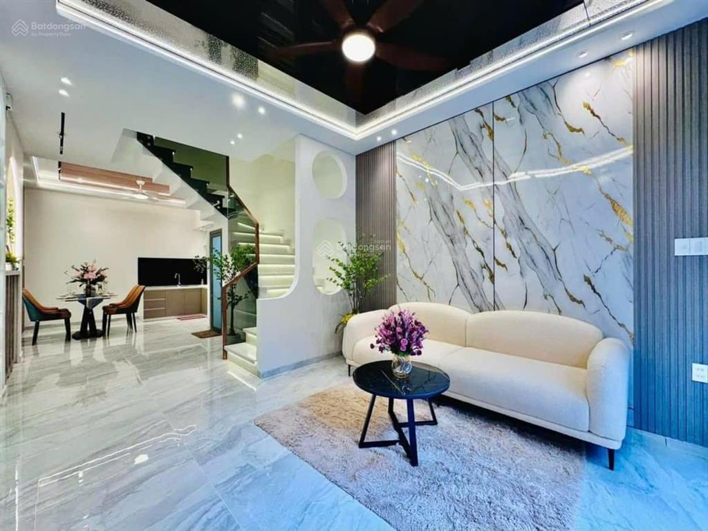 Bán nhà 3 tầng ngay nguyễn bỉnh khiêm, đakao, quận 1. giá 4,8tỷ (dt 62,4m2) sổ hồng riêng, hẻm 5m