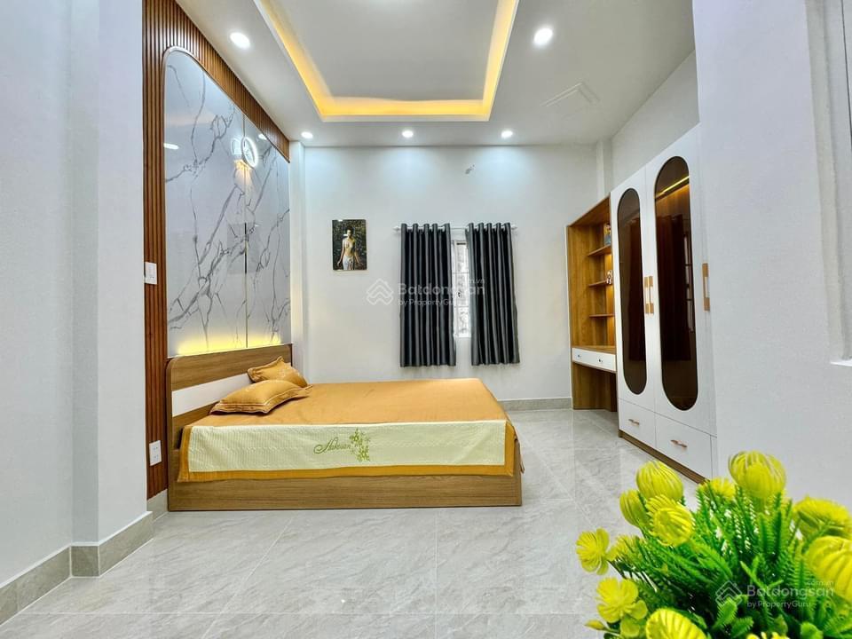 Bán nhà 3 tầng, tại đường lê văn duyệt, p1, bình thạnh. dt 52m2 (4x13m) sổ hồng riêng
