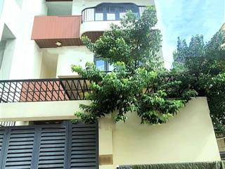 Vị trí đắc địa, nhà biệt thự ngay trần não, quận 2, giá 5,5 tỷ xây 3tầng, 87m2 (9x15m) đường 8m