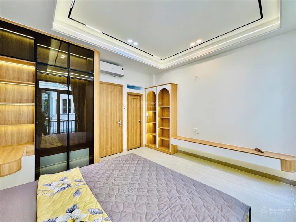 Bán nhà riêng ngay đ. trần huy liệu, phường 15, phú nhuận. giá 4,9 tỷ /64.6m2 (4,5 x 14m) hẻm 6m