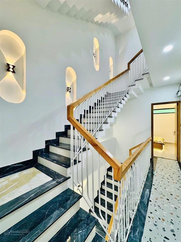 Bán nhà riêng ngay đ. trần huy liệu, phường 15, phú nhuận. giá 4,9 tỷ /64.6m2 (4,5 x 14m) hẻm 6m