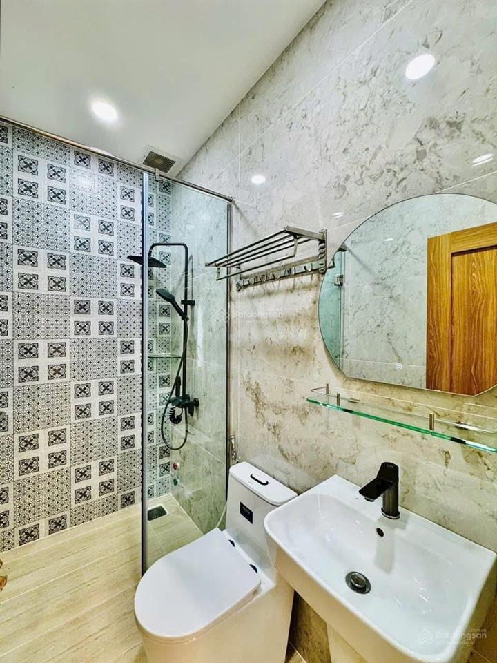 Bán nhà riêng ngay đ. trần huy liệu, phường 15, phú nhuận. giá 4,9 tỷ /64.6m2 (4,5 x 14m) hẻm 6m