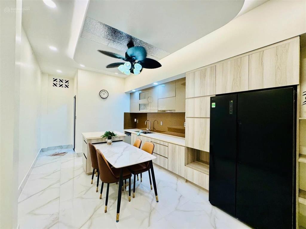 Nhà ngay nguyễn gia trí, p25, bình thạnh. dt 66,3m2 (xây 3 tầng, 4pn 4wc) sổ riêng