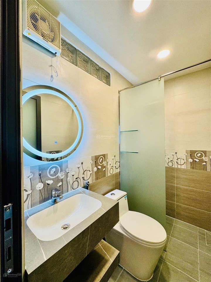Nhà ngay nguyễn gia trí, p25, bình thạnh. dt 66,3m2 (xây 3 tầng, 4pn 4wc) sổ riêng