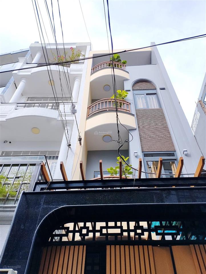 Nhà ngay nguyễn gia trí, p25, bình thạnh. dt 66,3m2 (xây 3 tầng, 4pn 4wc) sổ riêng