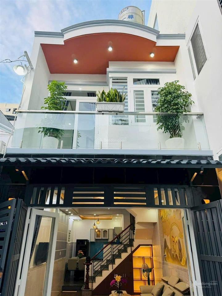 Bán nhà 2 tầng, giá 3tỷ200 ngay đặng thuỳ trâm, p13, bình thạnh, 48m2 (4m x 12m) đường 6m