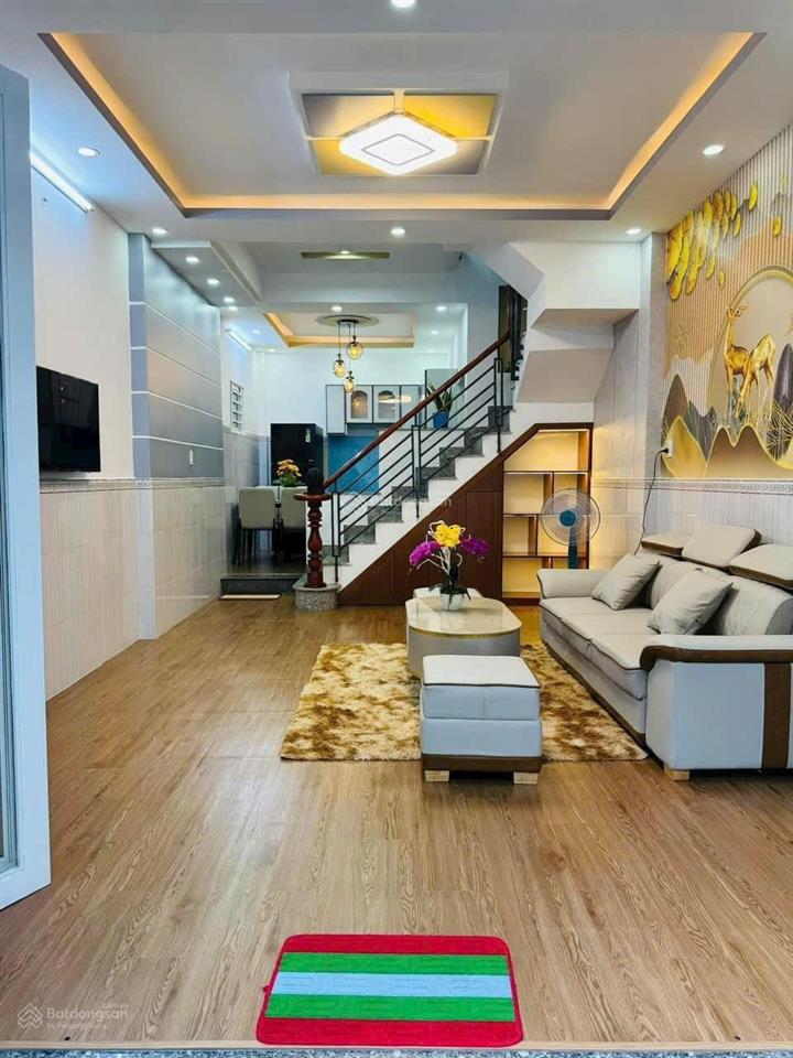 Bán nhà 2 tầng, giá 3tỷ200 ngay đặng thuỳ trâm, p13, bình thạnh, 48m2 (4m x 12m) đường 6m