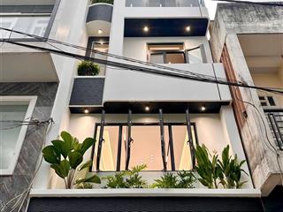 Trung tâm sài gòn, nhà ngay ký con, nguyễn thái bình, quận 1. dt 67,5m2 (4 tầng  5pn, 5wc) sổ sẵn