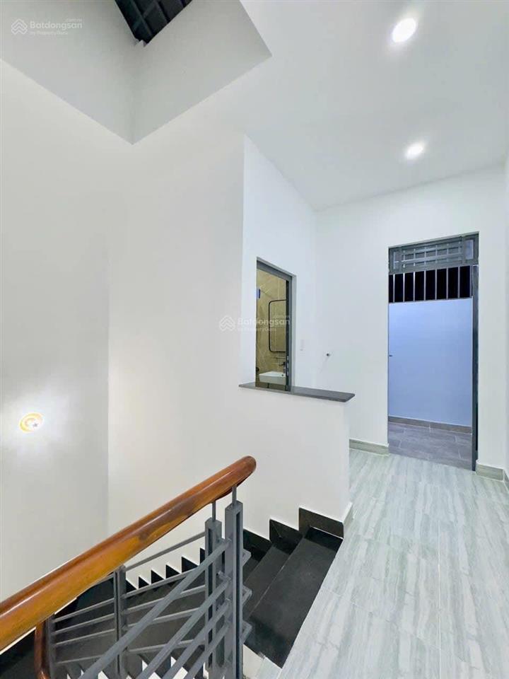 Bán nhà 4 tầng, giá 7 tỷ ngay nguyễn hữu cảnh, p22, bình thạnh. đối diện khu vinhome landmark81