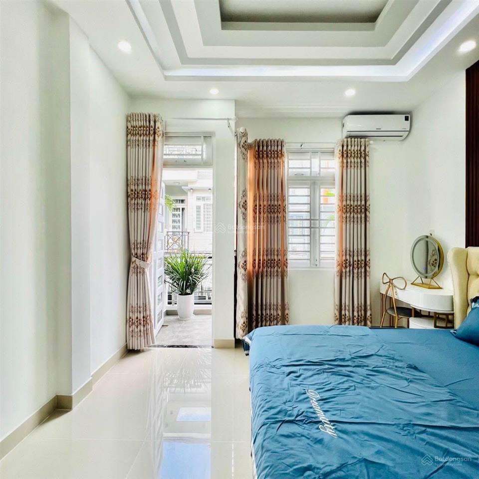 Ngay khu k300, đ. nguyễn minh hoàng, p12, tân bình, nhà 1t2l sổ sẵn, ra công hoà chỉ 100m