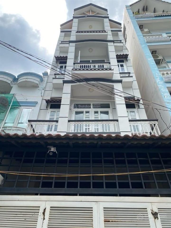 Nhà 3 tầng, 70m2 (4,5 x 15,5m) giá tỷ ngay đ. trần quang diệu, p14, quận 3. sổ công chứng ngay