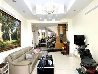 Cách mạng tháng 8  khu vực hiếm hẻm rộng xe hơi đỗ cửa  68 m2  3 tâng  6 pn  9.65 tỷ ,