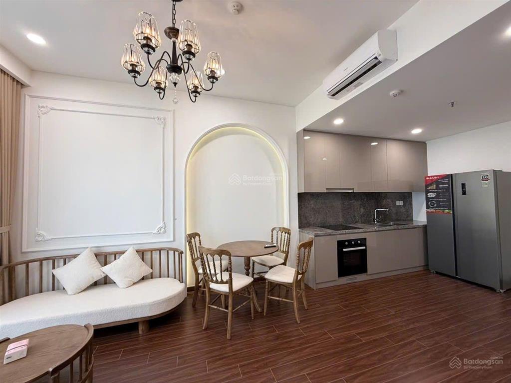 Căn 1 ngủ khu masteri full nội thất luxury + view sông biệt thự cực chill