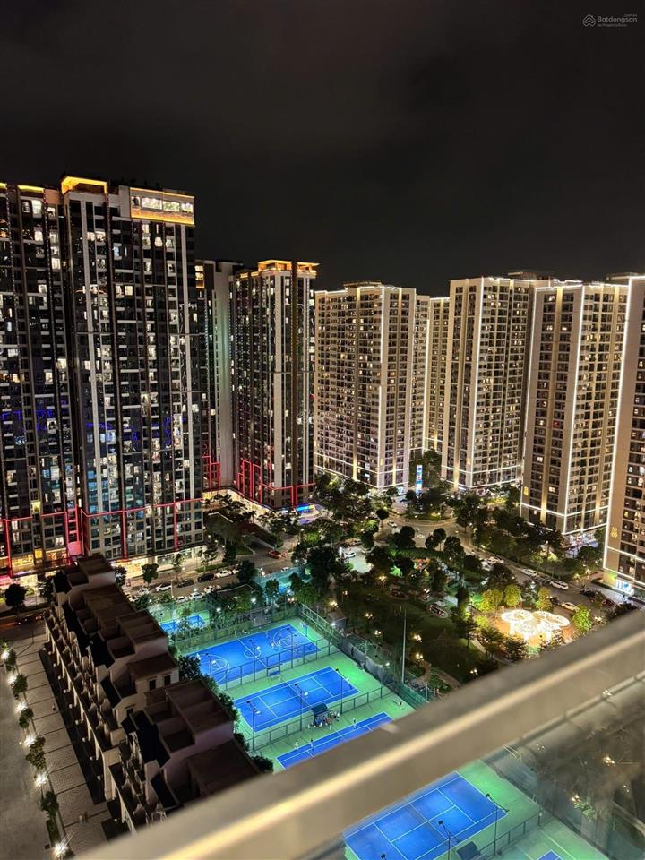 12tr cho căn masteri view biệt thự & vinuni mức giá rất nổi bật trong phân khúc