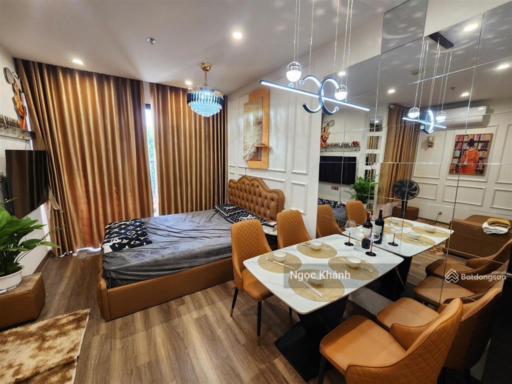 Studio full đồ luxury, đẹp hiếm có tại zurich