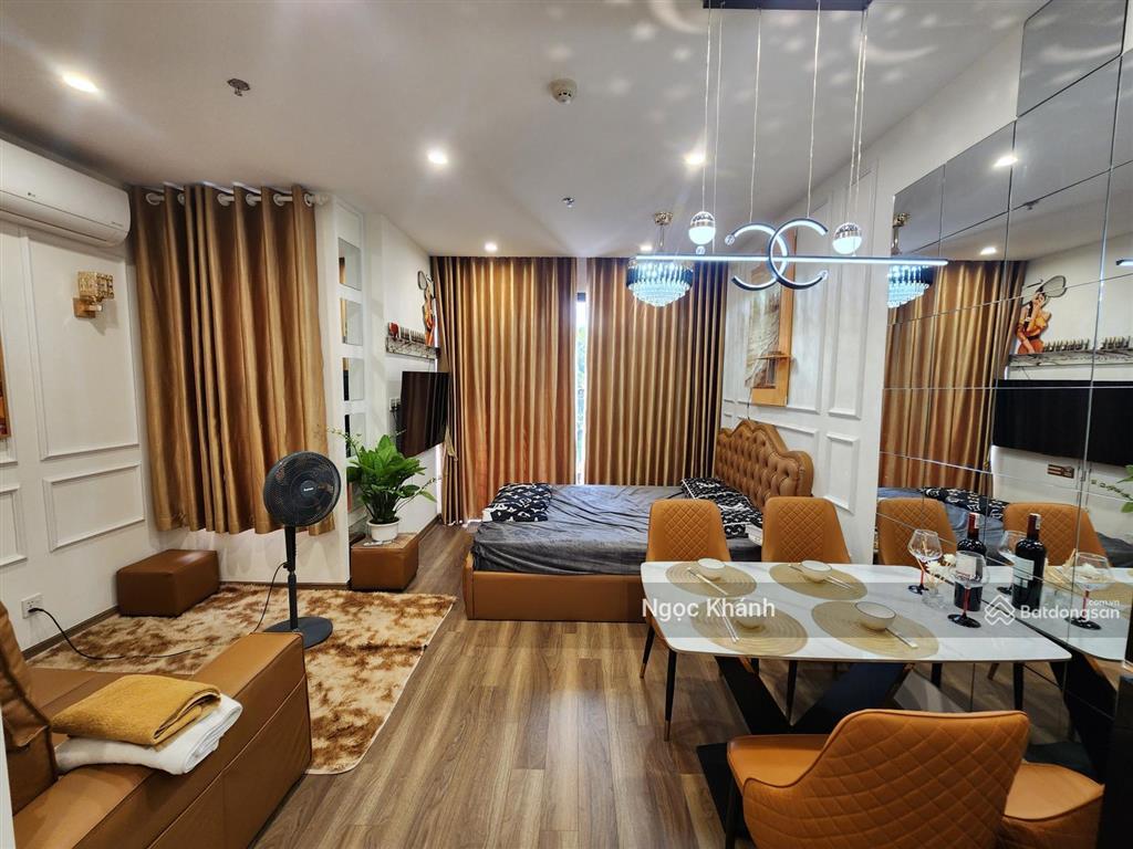Studio full đồ luxury, đẹp hiếm có tại zurich